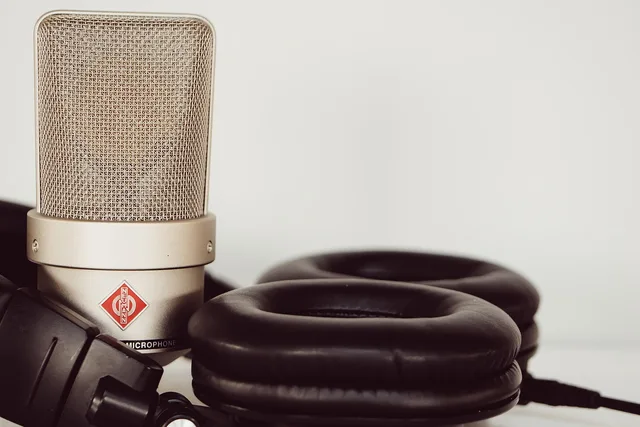 microphone, headphones, voiceover, voice, record, audio, voiceover, voiceover, voiceover, voiceover, voiceover. Starting a voiceover business: the market and the first moves