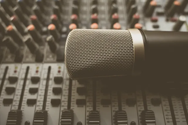 mixer, dj, controller, buttons, sound studio, music, audio, music studio, studio, sound, volume, sound mixer, entertainment, stereo, technology, recording, equipment, mix, sound system, microphone, podcasts, brown technology, brown music, brown microphone, music, music studio, music studio, music studio, music studio, music studio, recording, microphone, microphone, microphone, podcasts. Los Angeles trailer reels vs Chicago corporate reels, and why they differ